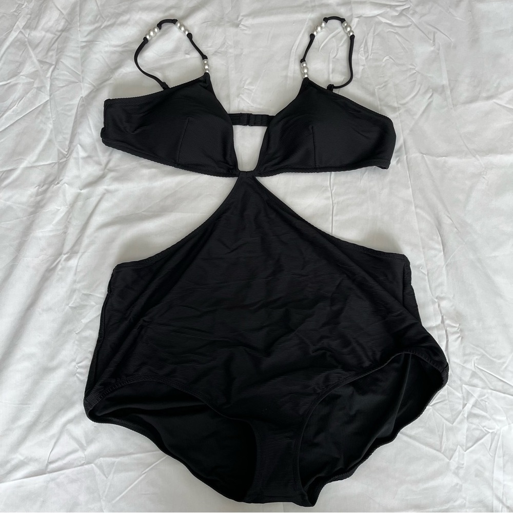J. Crew NWT Ribbed Cutout One-Piece Pearl Strap detail Women’s 22